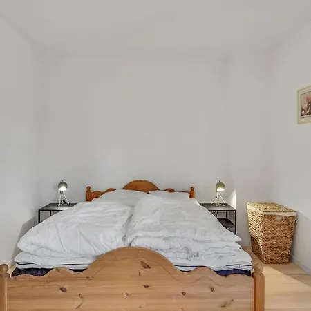 Stunning In With Kitchen Holiday home